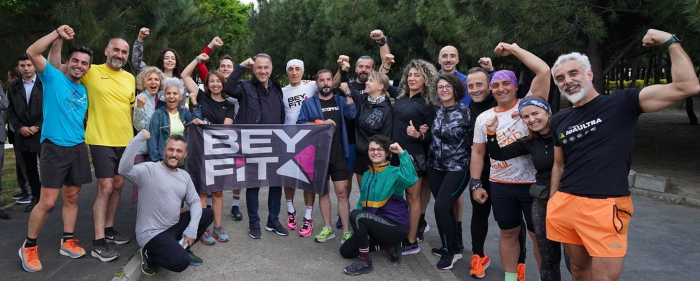 BEYLİKDÜZÜ KIRLANGIÇ GENÇLİK FESTİVALİ BAŞLADI (2)-i66474c4e5d736.jpg